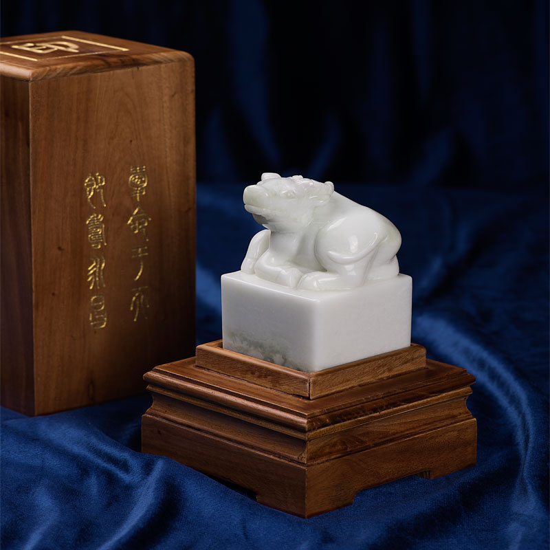 玉石玉璽-十二生肖牛-扭轉乾坤